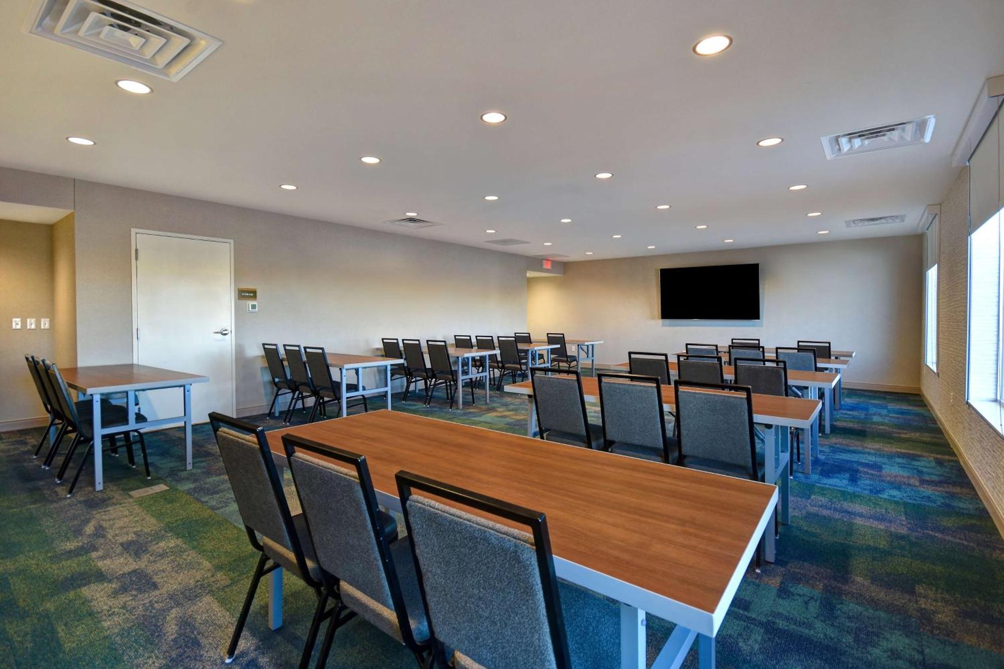 Home2 Suites By Hilton Одесса Экстерьер фото