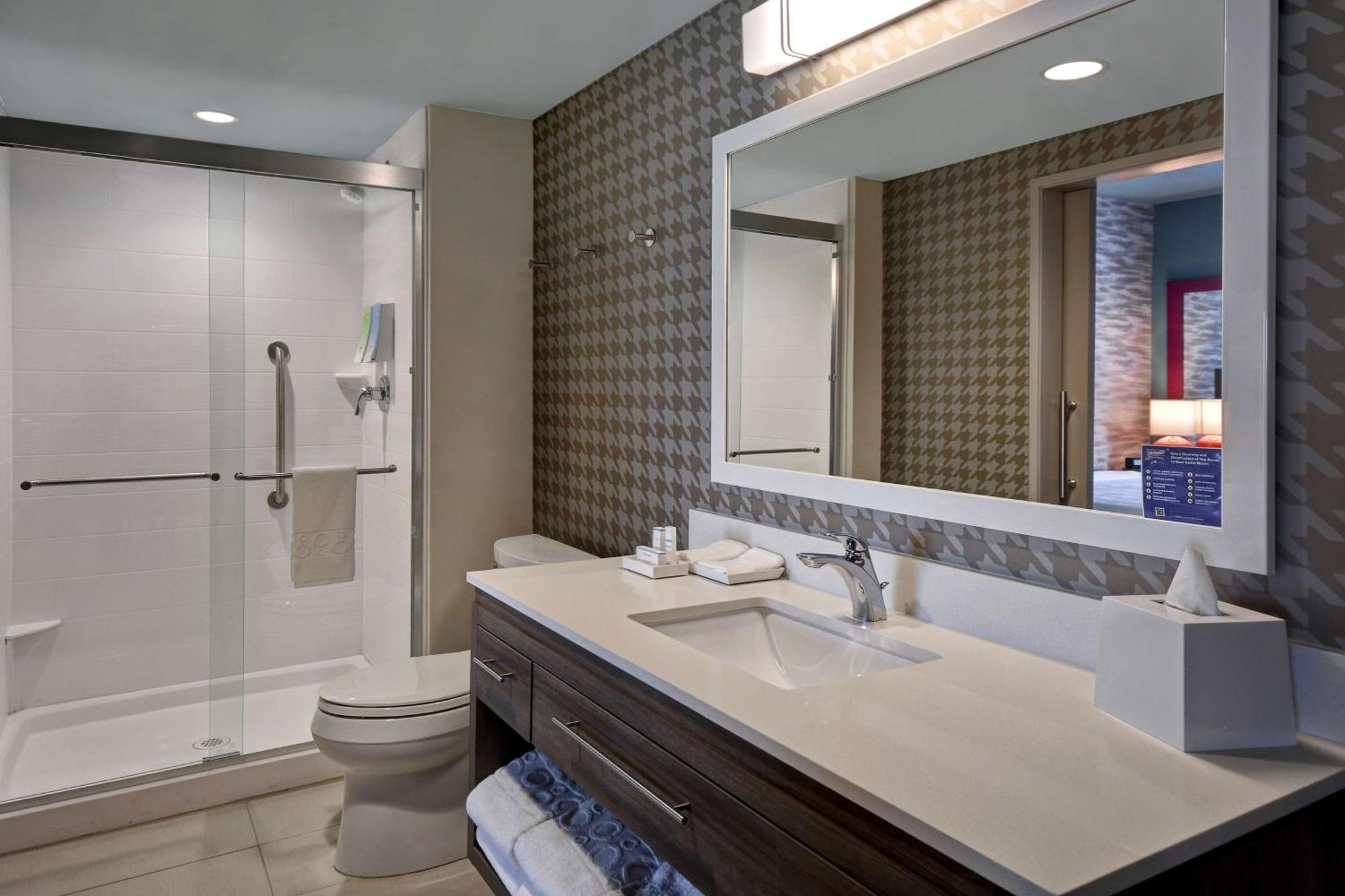 Home2 Suites By Hilton Одесса Экстерьер фото