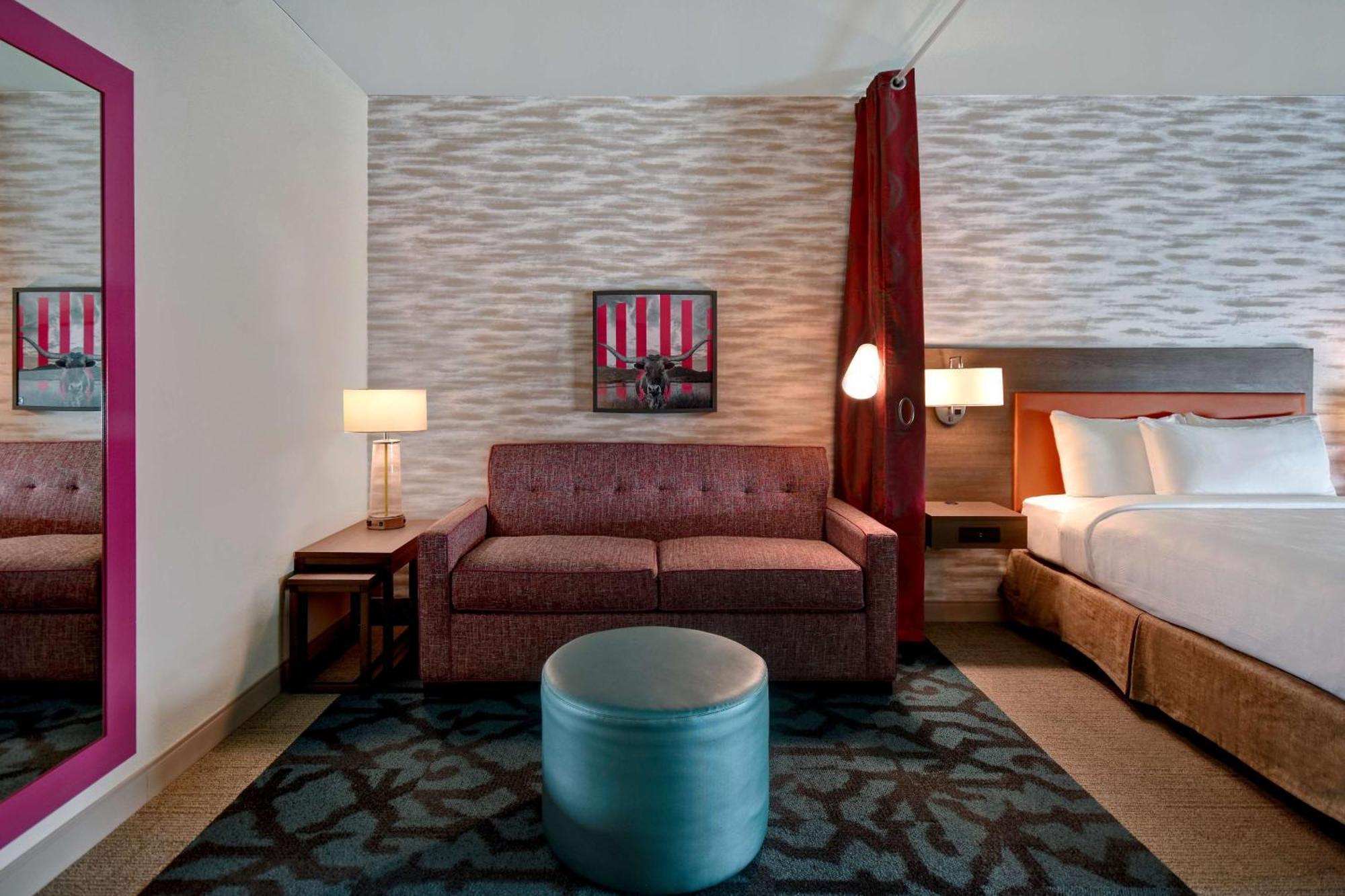 Home2 Suites By Hilton Одесса Экстерьер фото