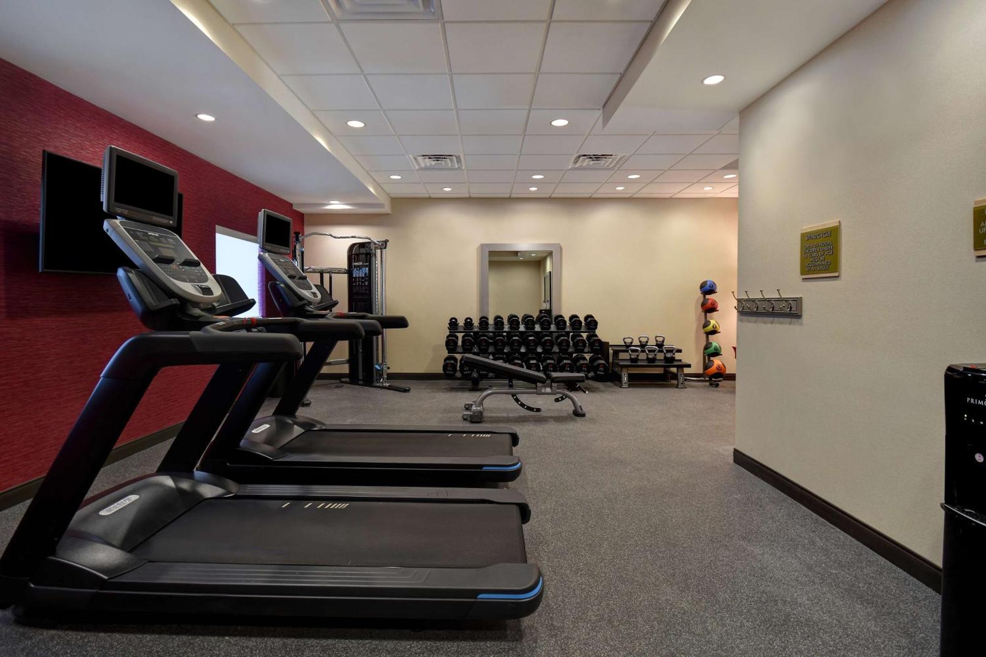Home2 Suites By Hilton Одесса Экстерьер фото